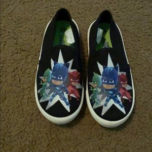 Like new PJ Masks loafers